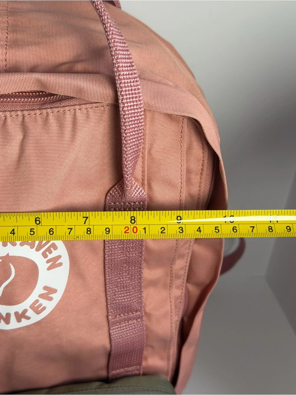 2-in-1 Pink Fjällräven Tree-Kånken Backpack with Green Front Small Bag